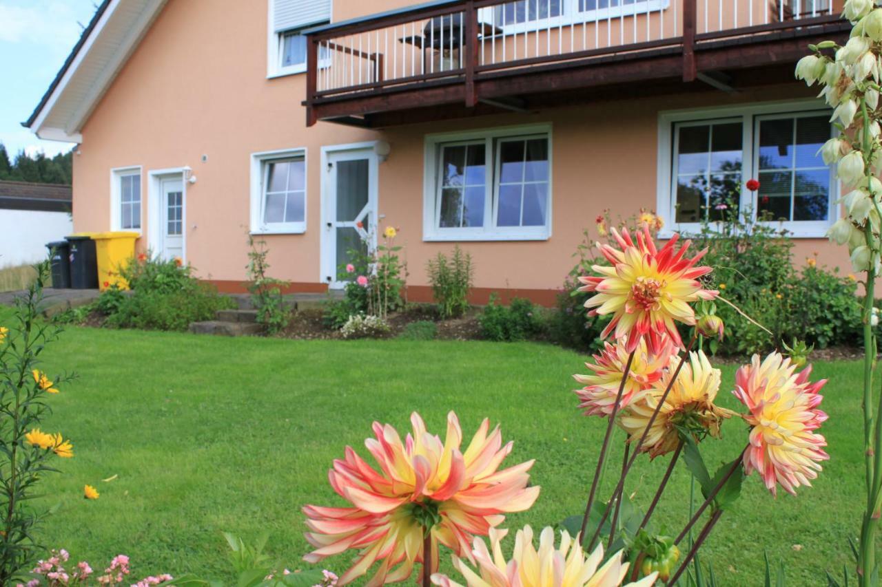 Ferienwohnung Schmahl Schleiden Exteriör bild